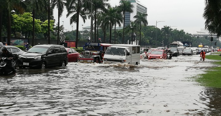 FLOODED MANILA | Photos | Philippine News Agency