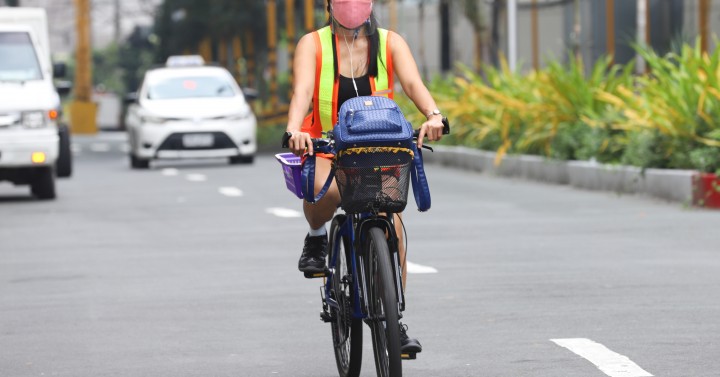 Mandatory helmet | Photos | Philippine News Agency