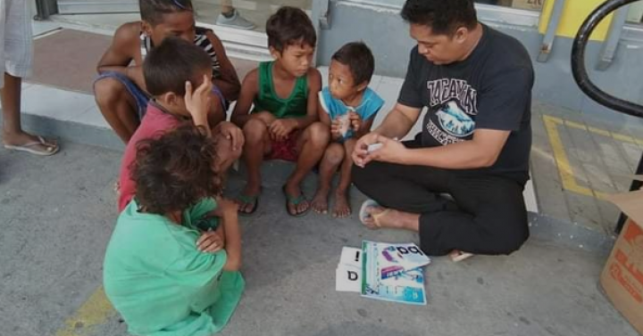 a-vaccine-for-illiteracy-fighting-an-invisible-epidemic-philippine