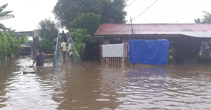 Zambo responders alerted as downpour floods 10 villages | Philippine ...