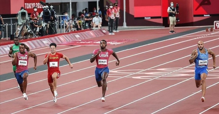 Italy's Jacobs sprints to shock gold in Olympics 100-meter ...