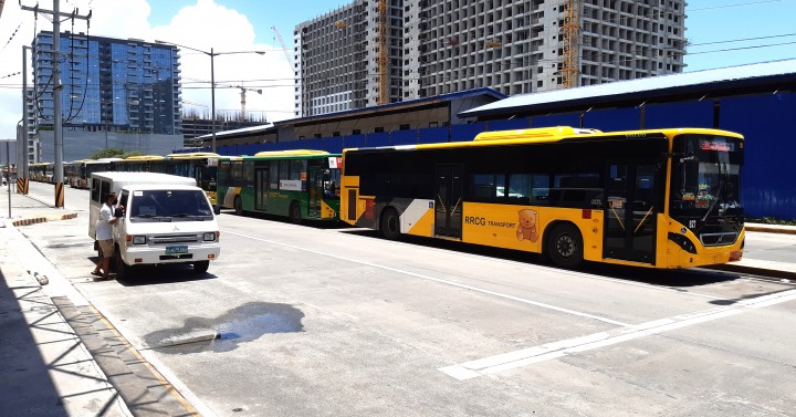 Bus pick-up | Photos | Philippine News Agency