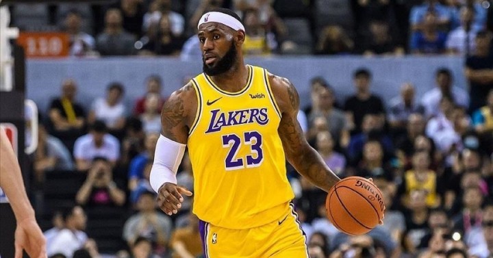 How LeBron James contract extension impacts Lakers long-term plans:  Breaking down future roster, free agents in 2024 and 2025