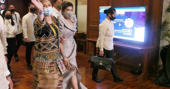 VP Sara Hailed For Donning Tribal Ensemble In PBBM SONA | Philippine ...