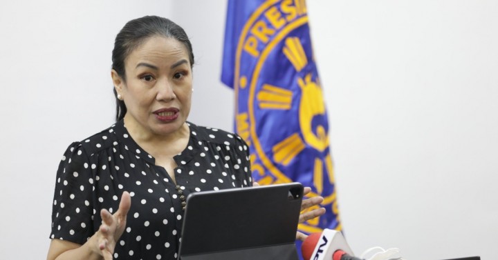 SC suspends ex press secretary Trixie Cruz Angeles Philippine