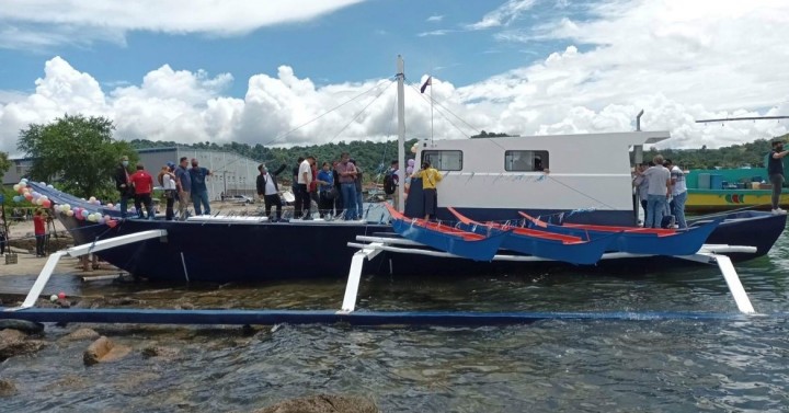 62-ft fishing boat awaits Ilocos Norte town