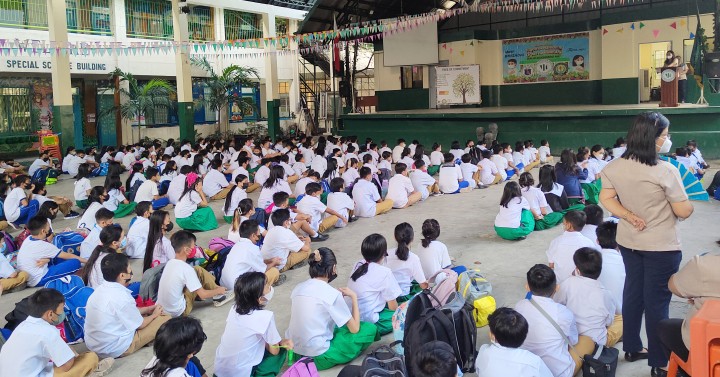 Student briefing | Photos | Philippine News Agency