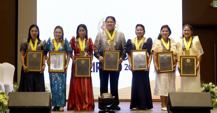 Filipino Teacher awardees Photos Philippine News Agency