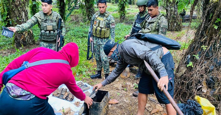 Cops unearth NPA explosives, ammo in Agusan Sur | Philippine News Agency