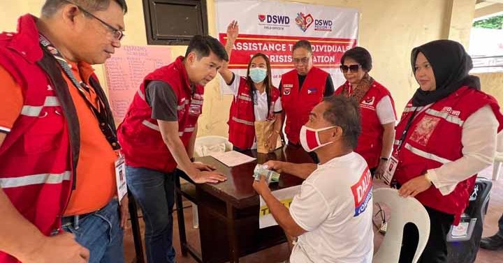 DSWD Extends Php 3.2 M Worth Of Aid To Flood-affected Families In  SOCCSKSARGEN