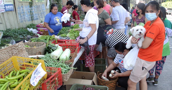 AFFORDABLE FOOD ITEMS | Photos | Philippine News Agency