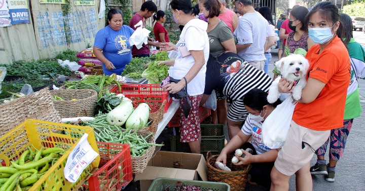 AFFORDABLE FOOD ITEMS | Photos | Philippine News Agency