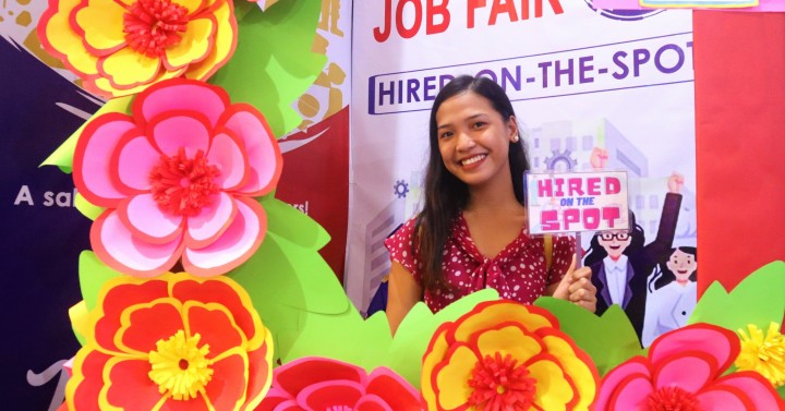 15-of-bicol-job-fair-applicants-set-to-get-hired-on-the-spot