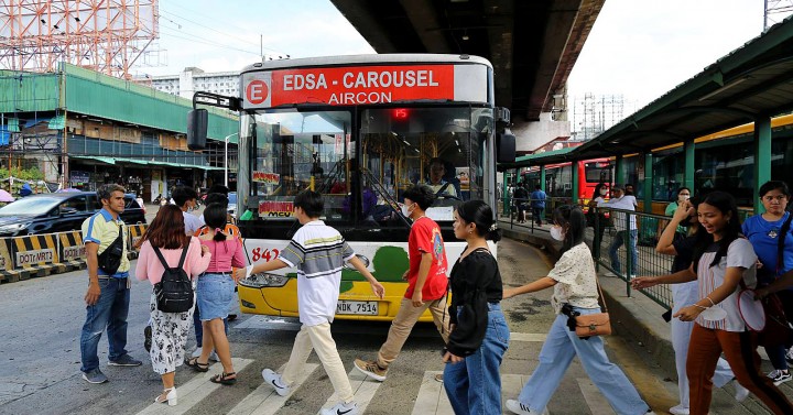 Edsa Bus Carousel | Photos | Philippine News Agency