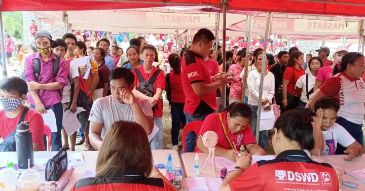 1.9K typhoon victims in Bicol get cash aid from DSWD | Philippine News ...