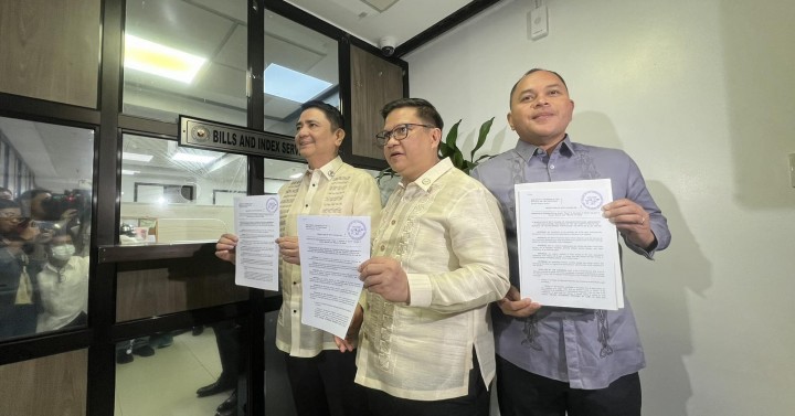 House leaders file bill proposing economic Cha cha similar to