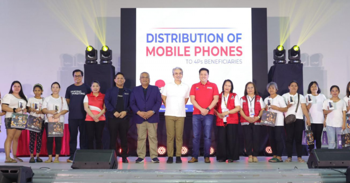 Gov't ready to assist 4Ps in availing of DSWD digital services