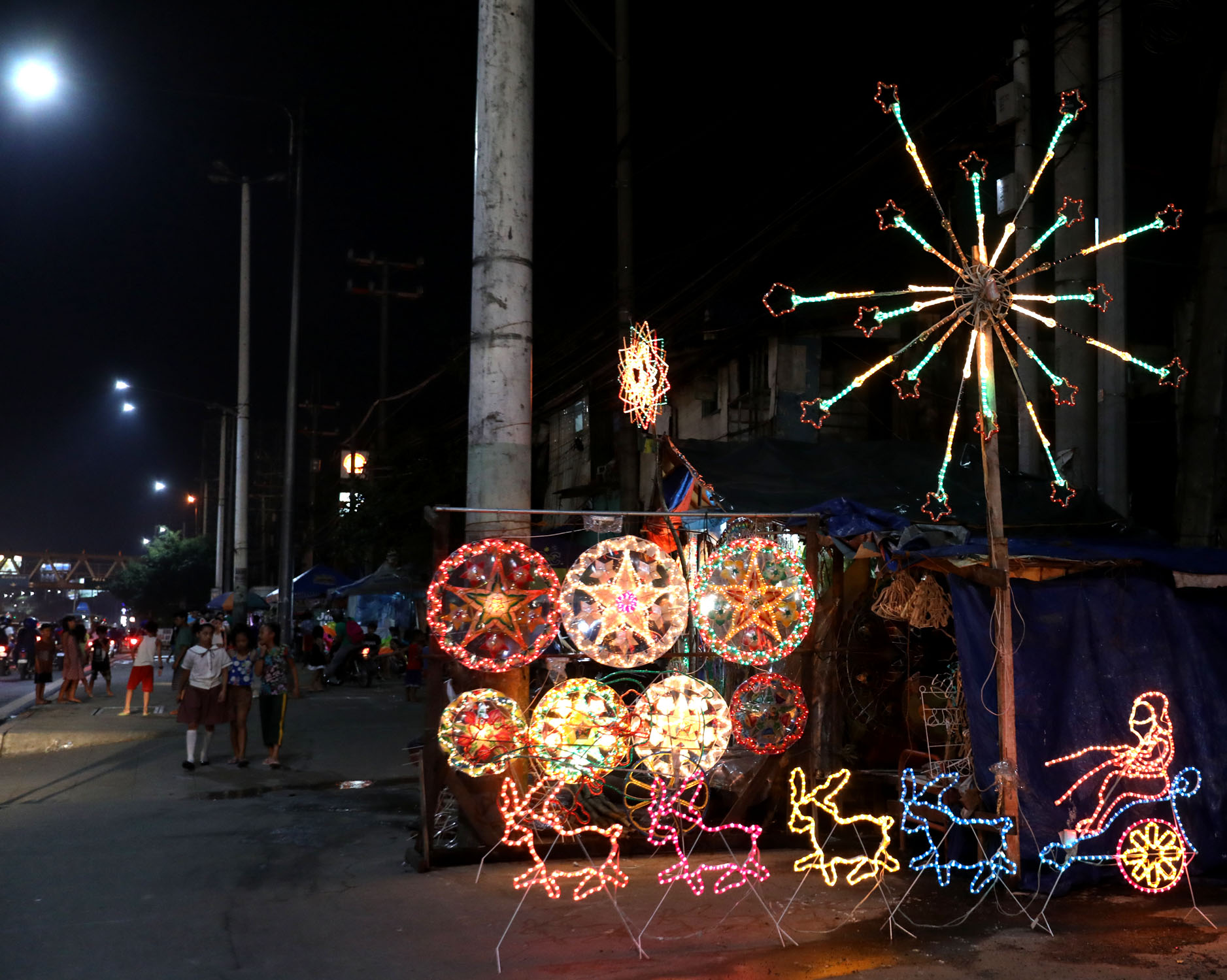 Christmas Decor  Photos  Philippine News Agency