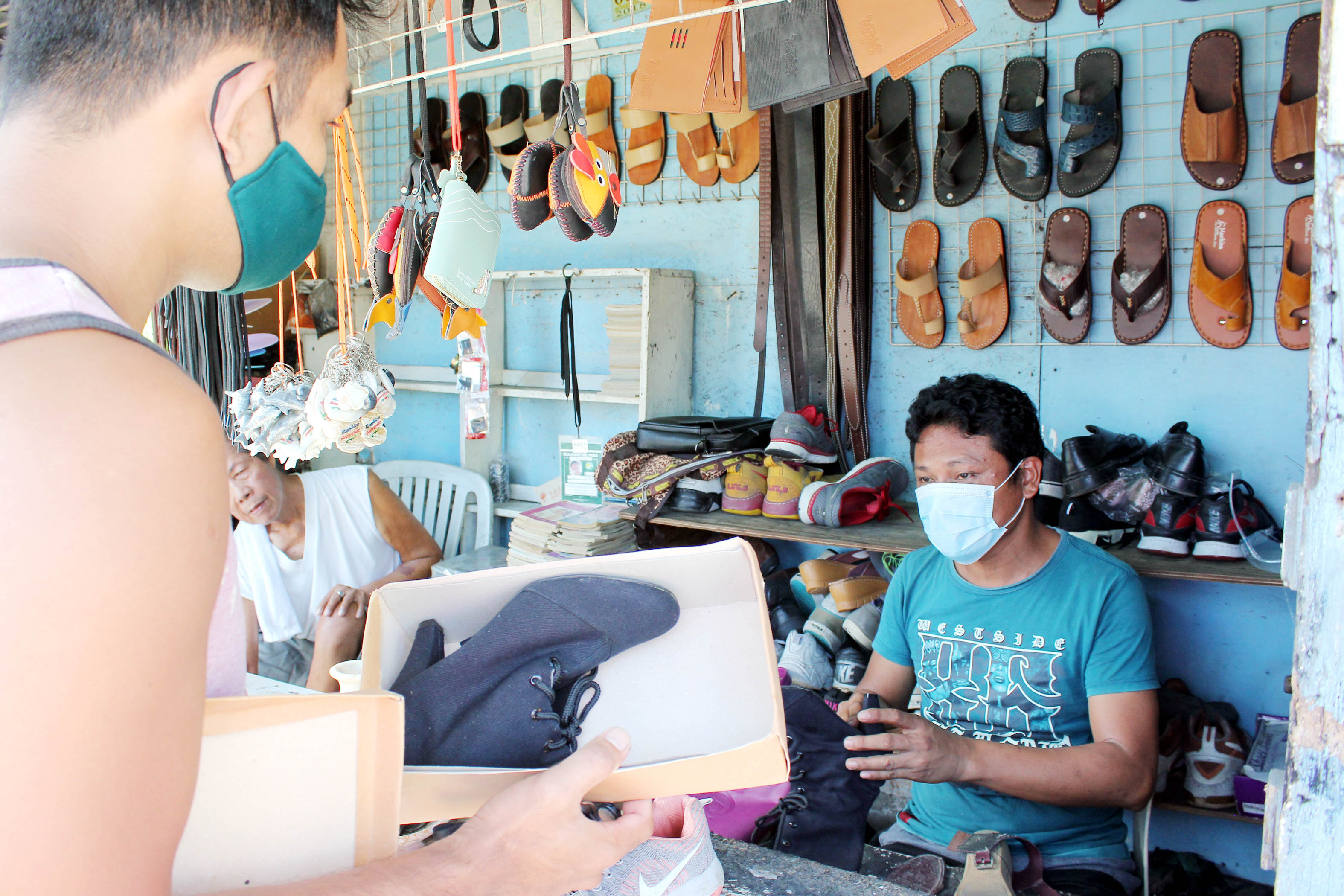 Shoe Repair Photos Philippine News Agency