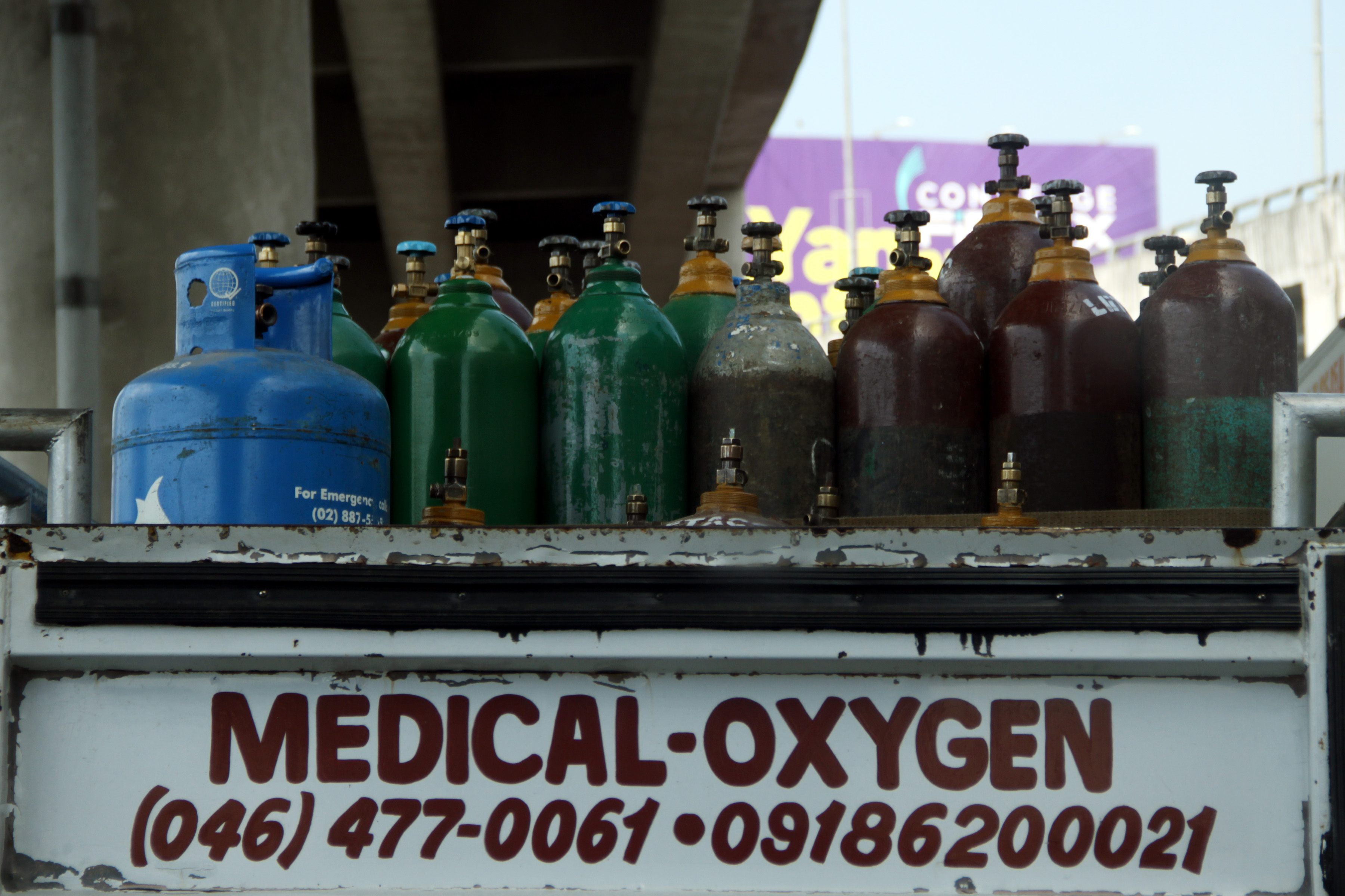 Medical Oxygen due low of supply of tank, only refill available Photos Philippine News Agency