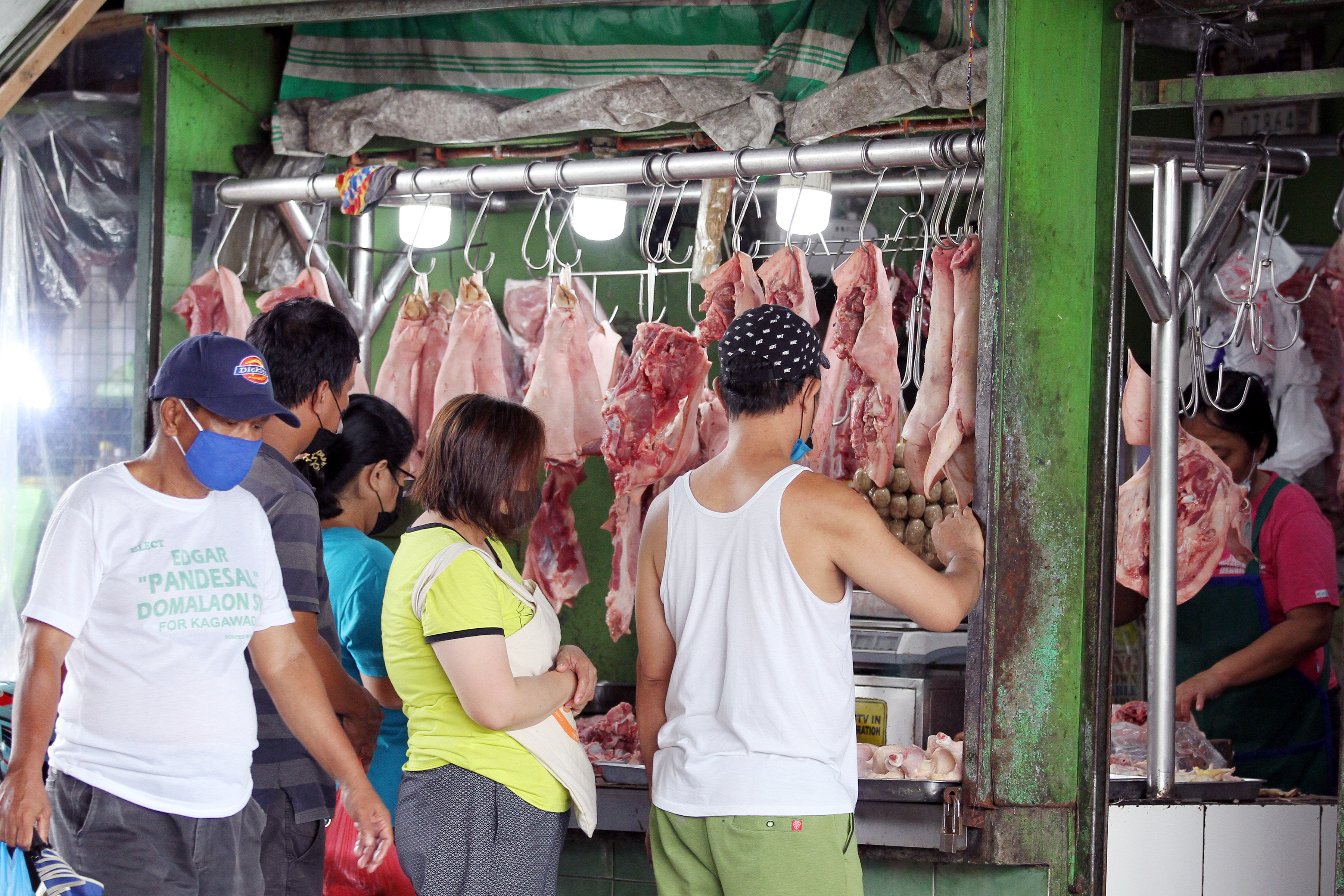 MARKET DAY | Photos | Philippine News Agency