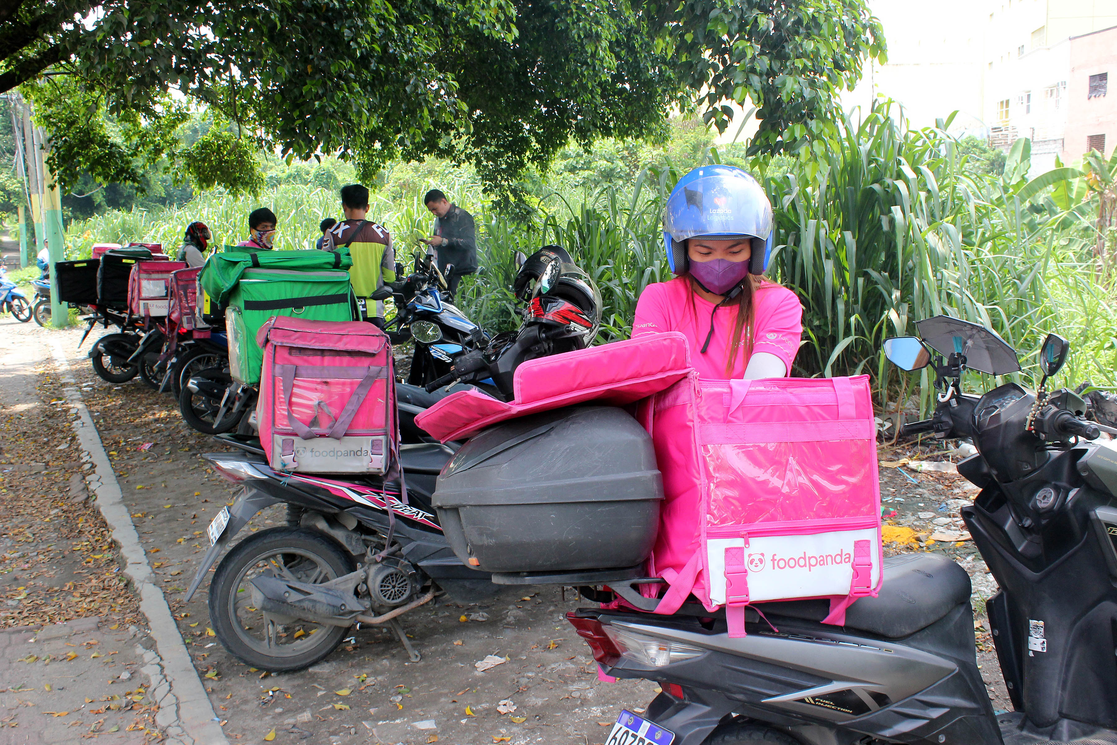 Filipino delivery manila quarantine