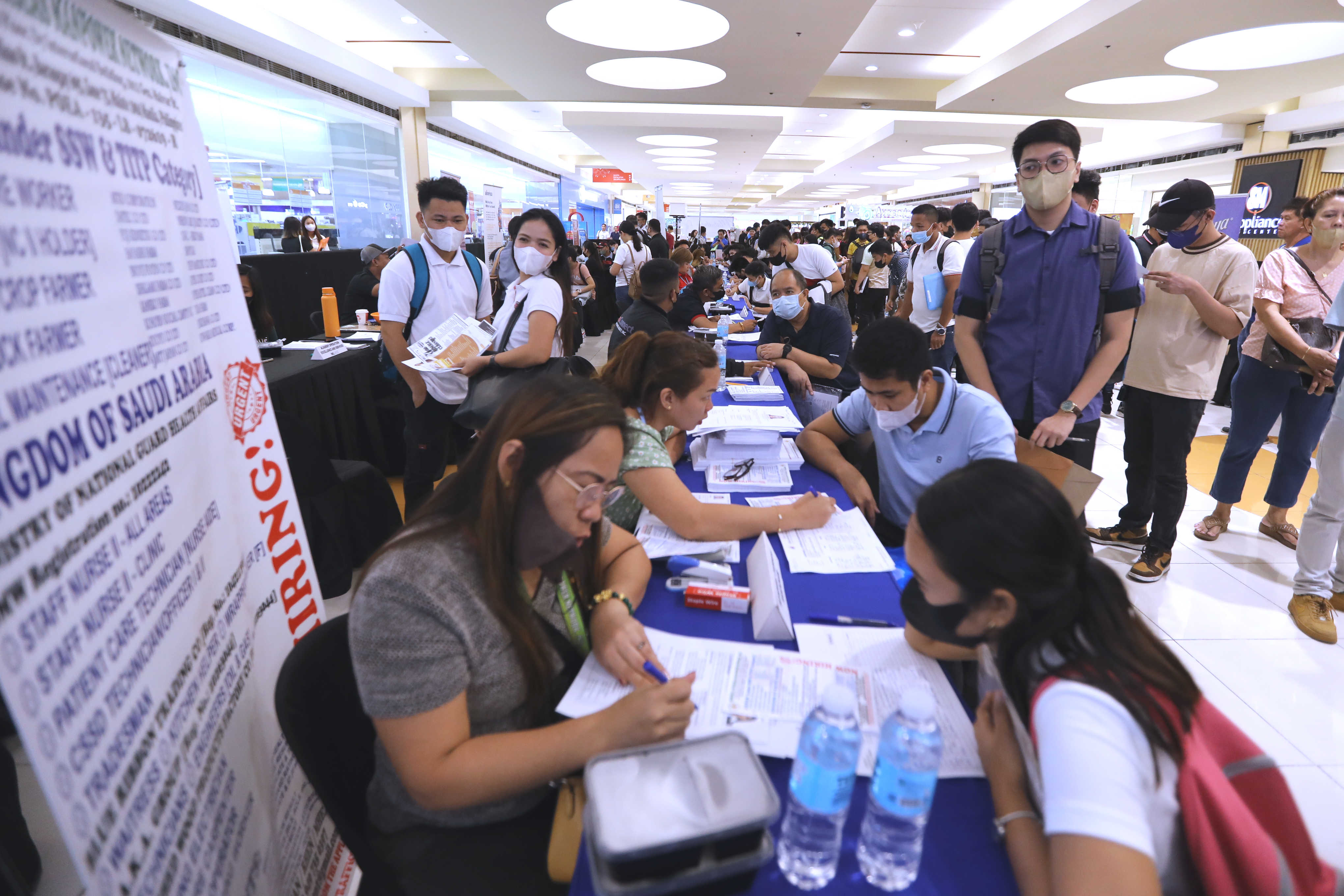 MARIKINA JOB FAIR Interview | Photos | Philippine News Agency