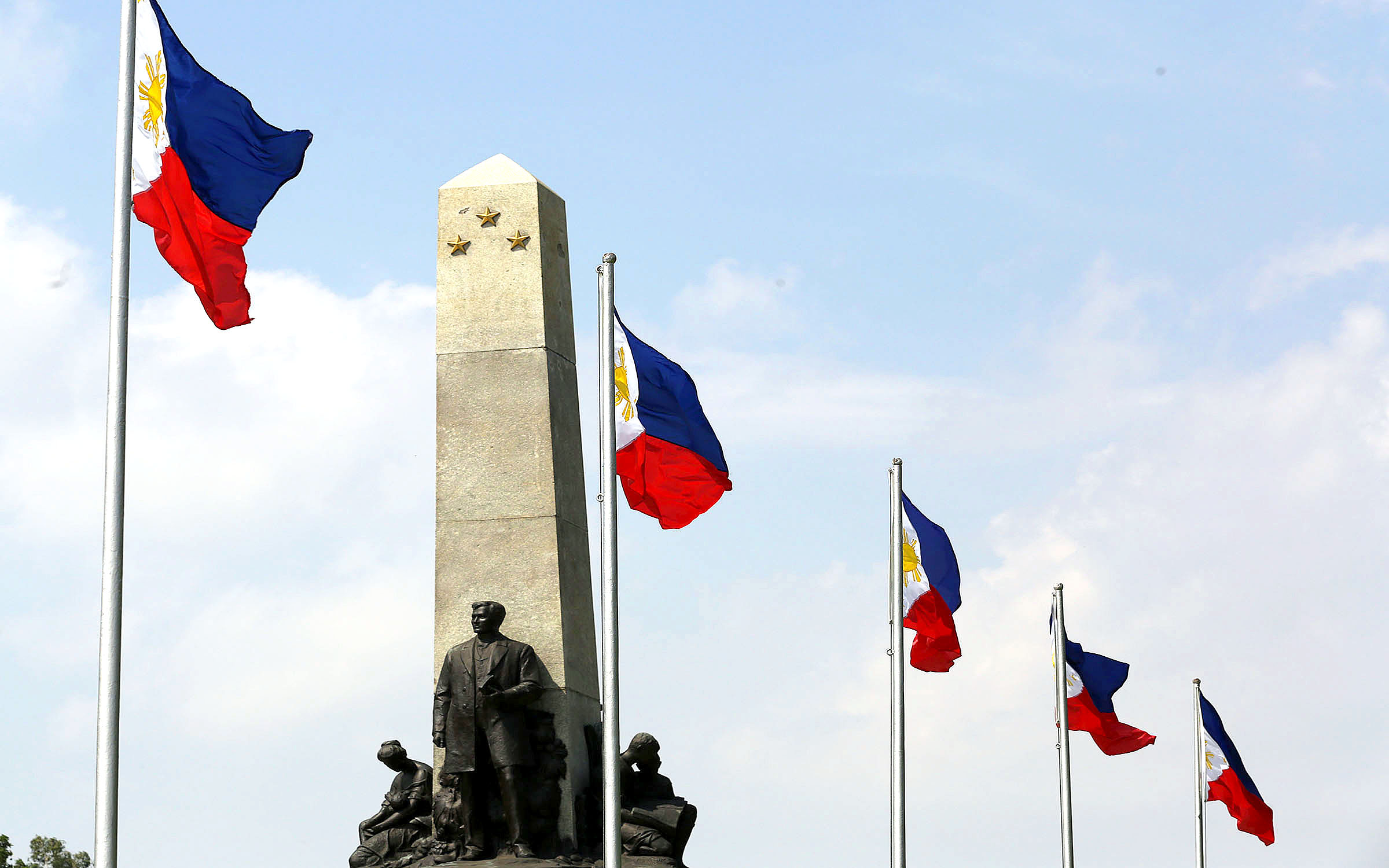 flag-day-13-rizal-park-photos-philippine-news-agency