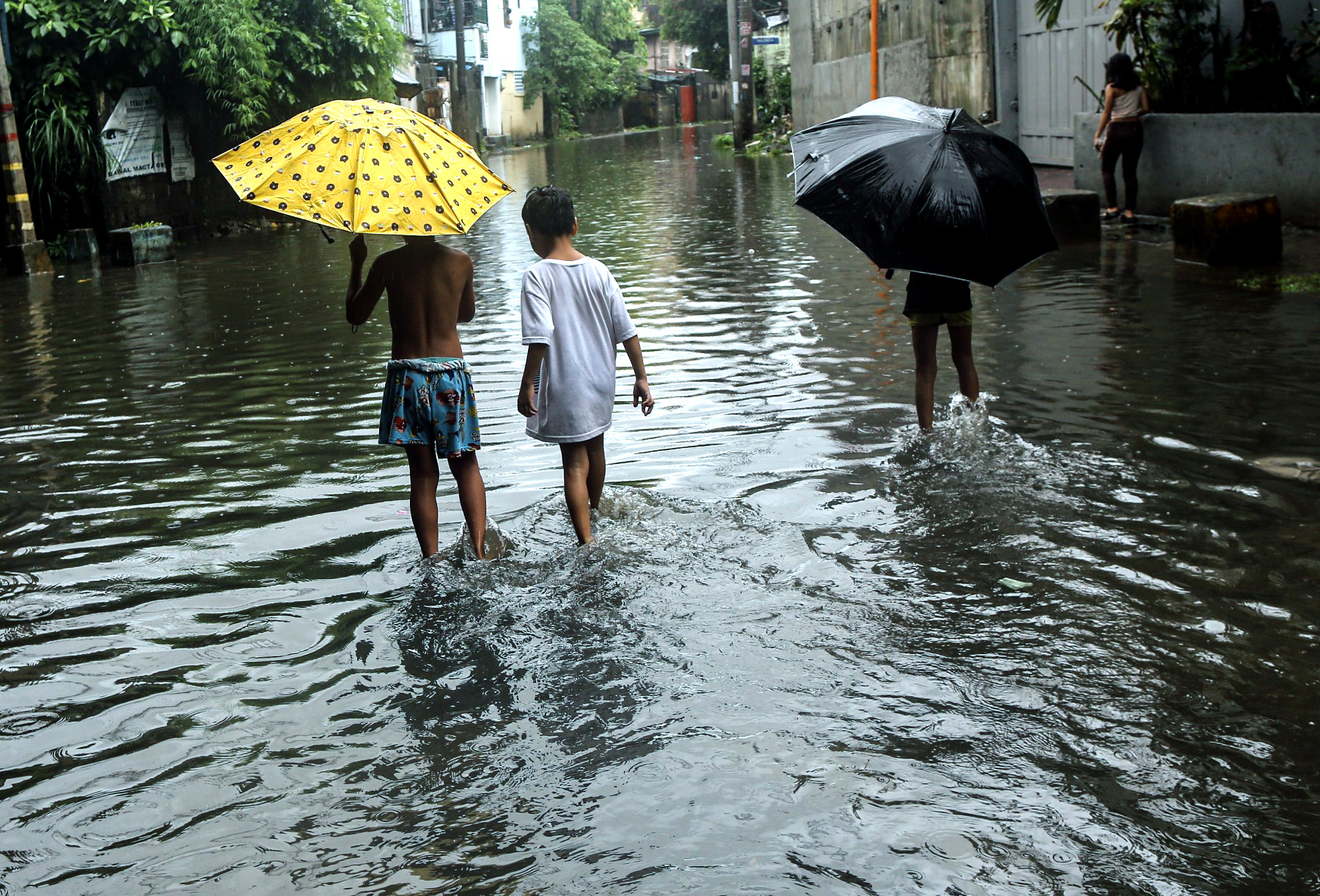 QC FLOOD | Photos | Philippine News Agency