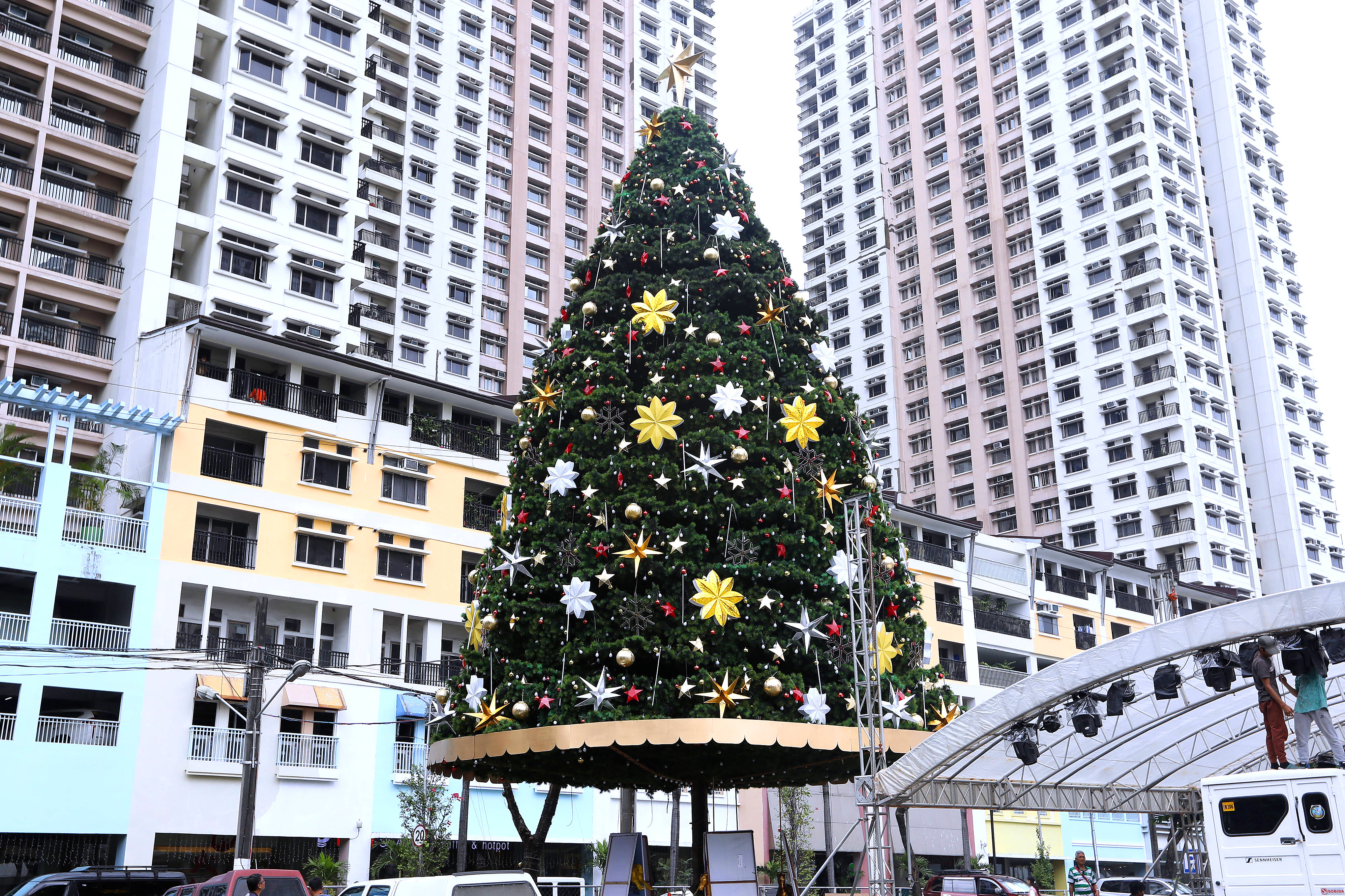 Araneta City's Christmas Tree