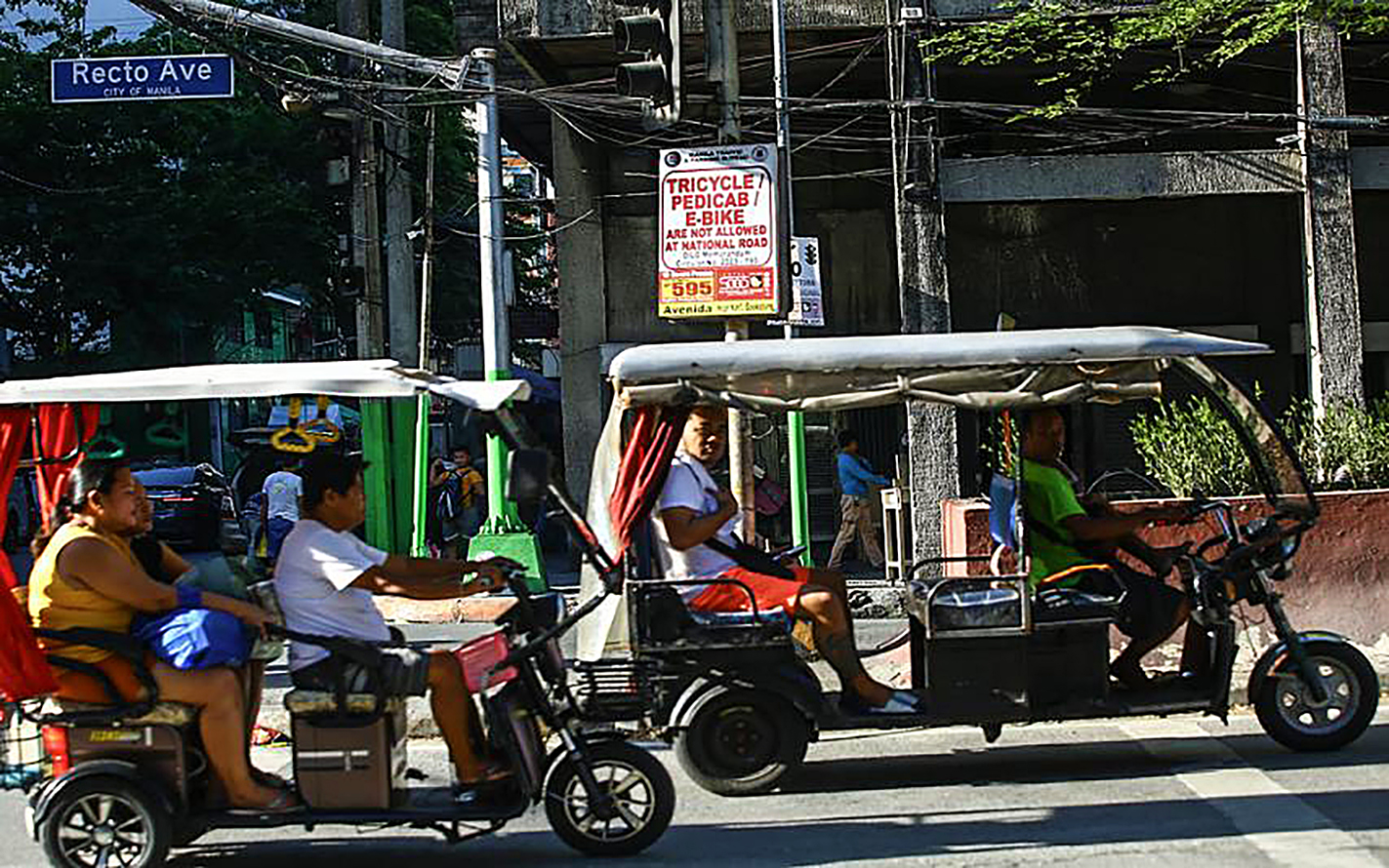 E-TRIKE BAN by JBondoc | Photos | Philippine News Agency