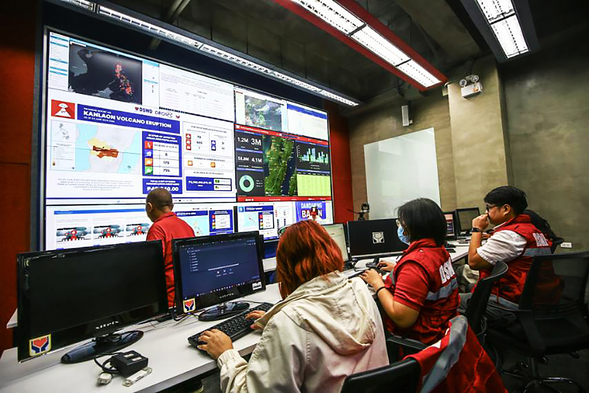 DSWD Command Center By JBondoc | Photos | Philippine News Agency