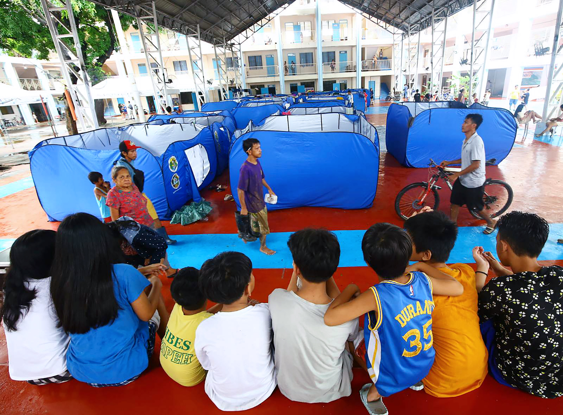 MARIKINA EVACUEES | Photos | Philippine News Agency